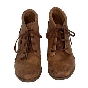 Clarks Tan Lace-Up Ankle Booties